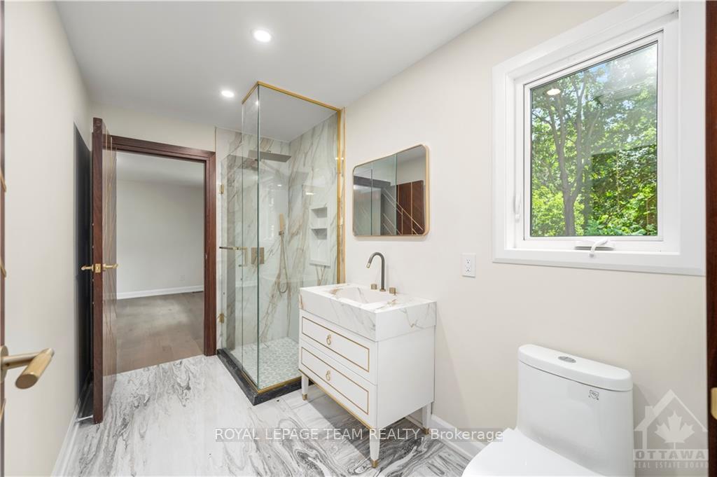Photo 14 of 49 Rothwell Drive, Ottawa, Rothwell Heights — HOMEH
