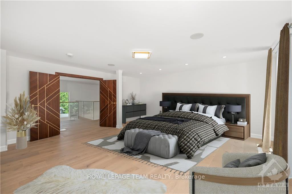 Photo 10 of 49 Rothwell Drive, Ottawa, Rothwell Heights — HOMEH