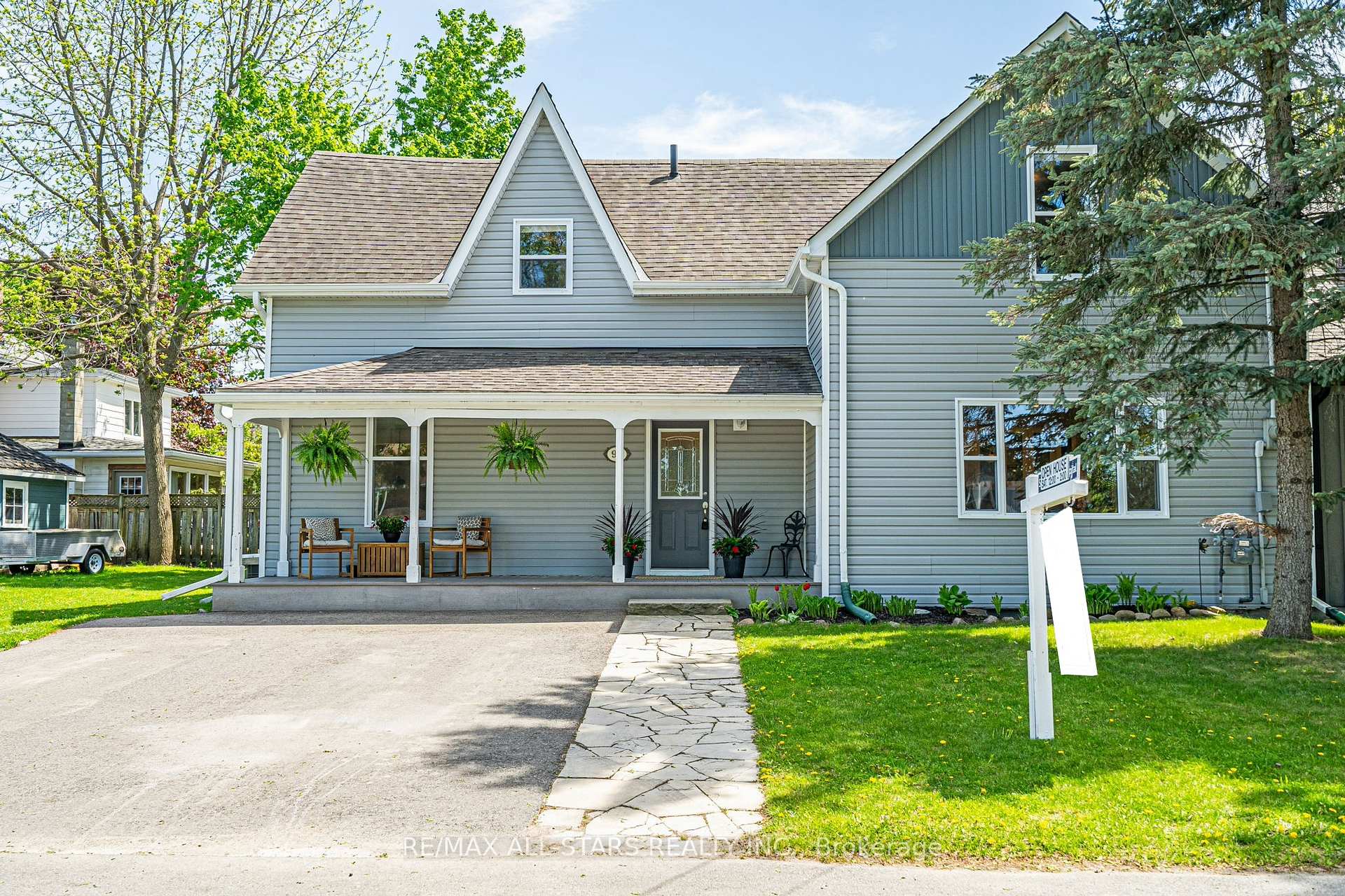 Photo 2 of 96 Mechanic Street, Uxbridge — HOMEH