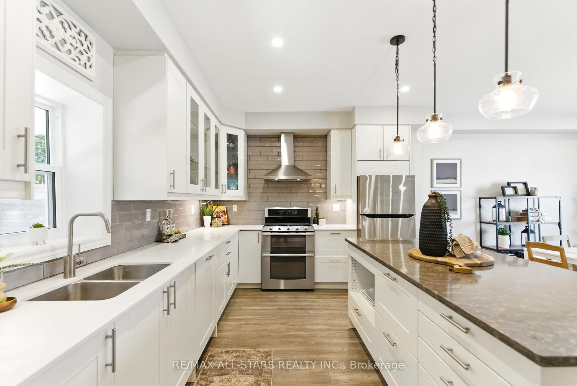 Photo 6 of 96 Mechanic Street, Uxbridge — HOMEH