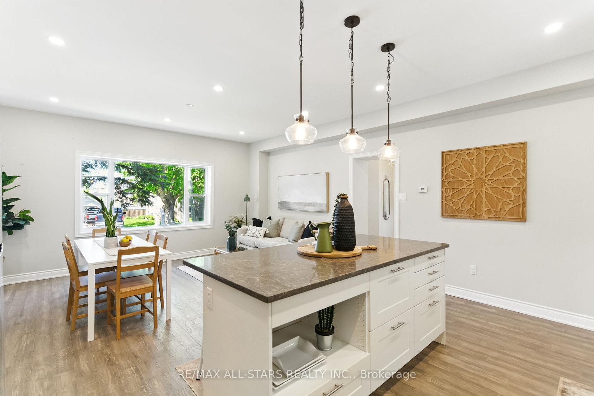 Photo 8 of 96 Mechanic Street, Uxbridge — HOMEH