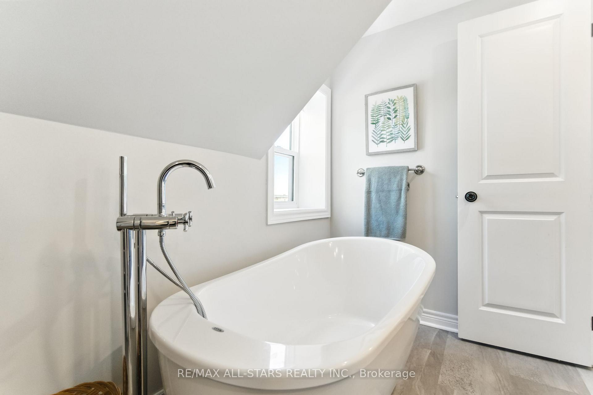 Photo 22 of 96 Mechanic Street, Uxbridge — HOMEH