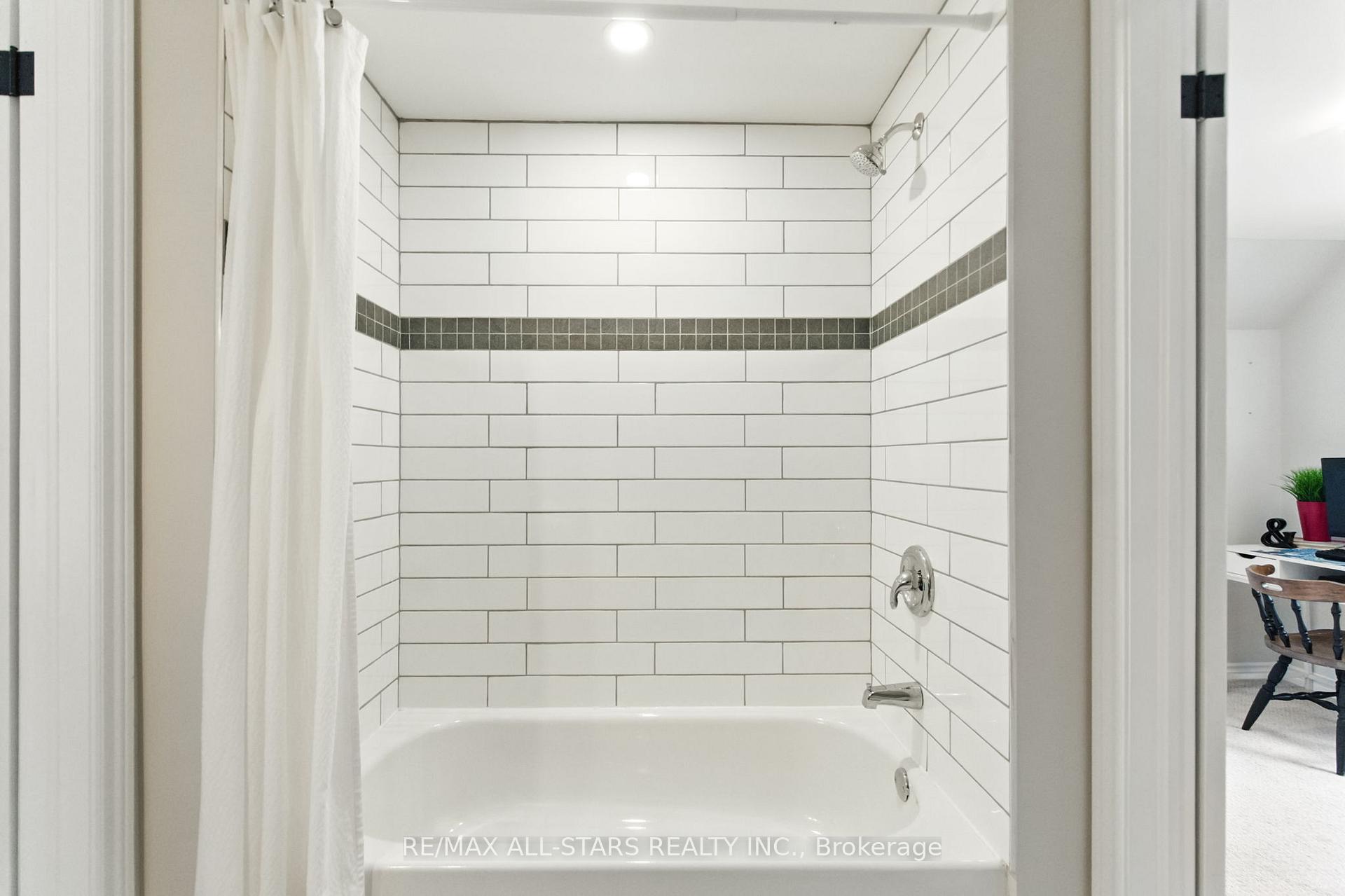 Photo 26 of 96 Mechanic Street, Uxbridge — HOMEH