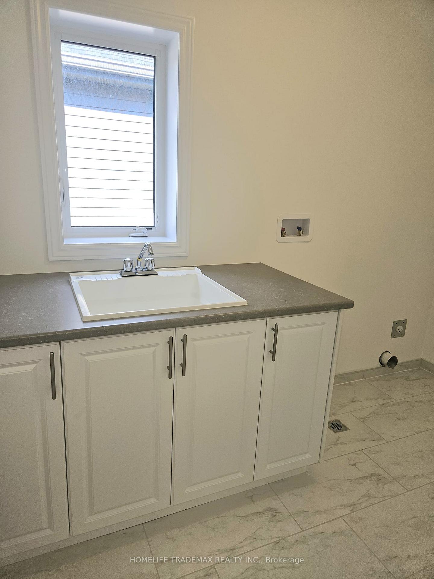 Photo 28 of 151 Rosanne Circle, Wasaga Beach — HOMEH