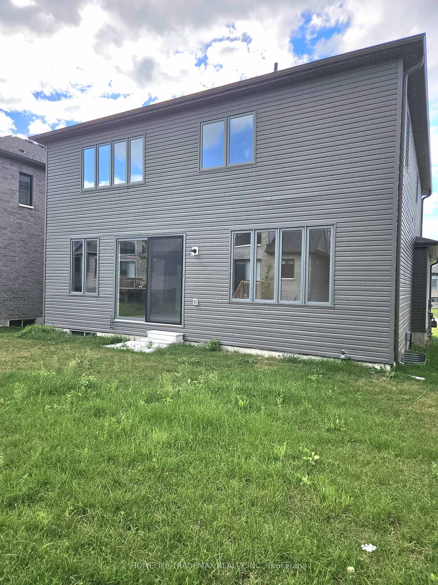 Photo 38 of 151 Rosanne Circle, Wasaga Beach — HOMEH