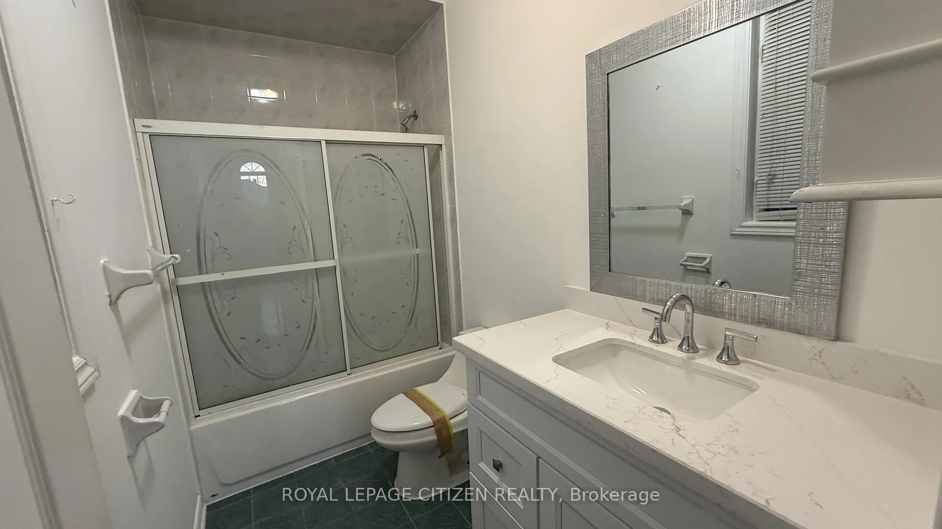 Photo 18 of 180 Kimber Crescent, Vaughan, East Woodbridge — HOMEH
