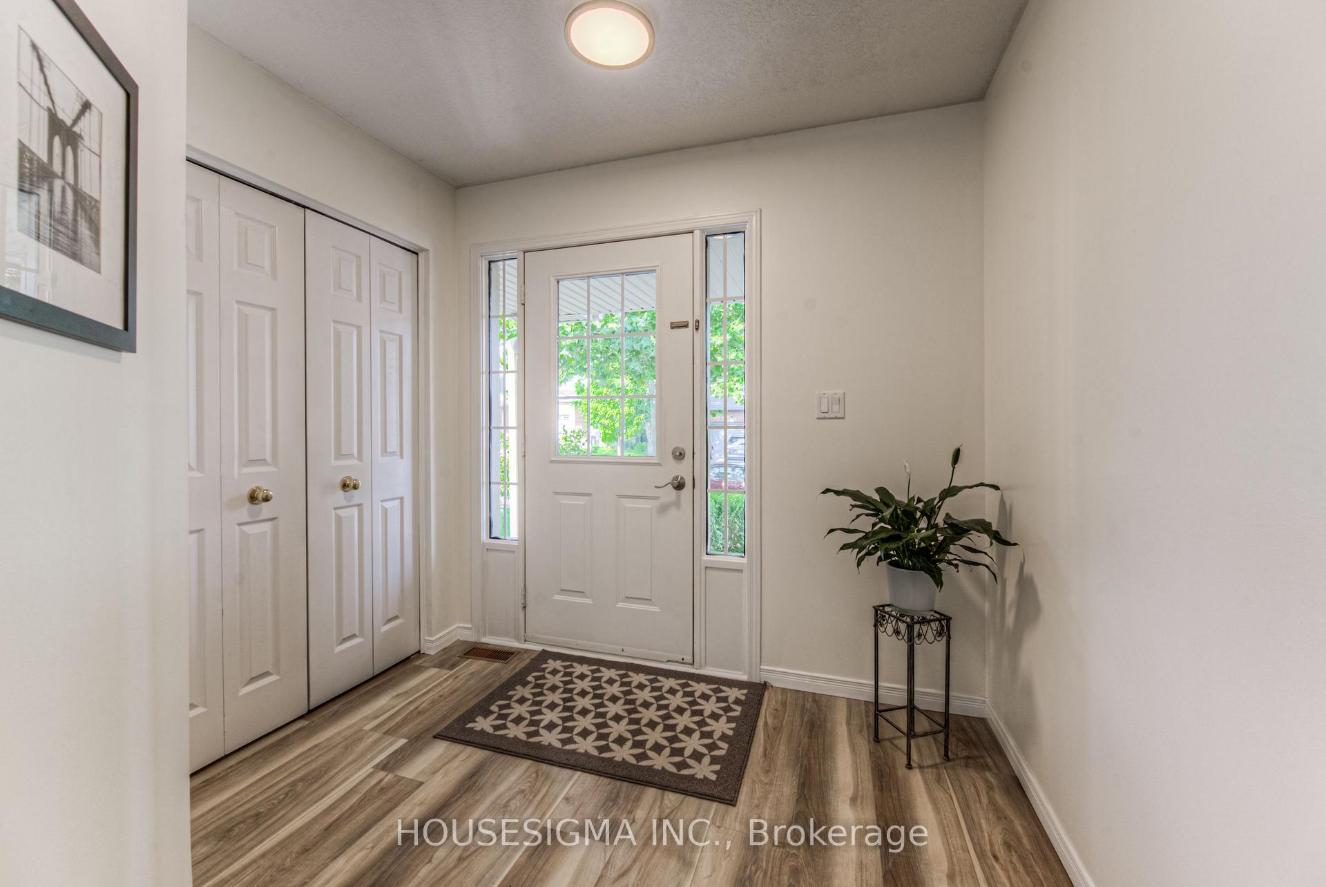 Photo 6 of 721 Black Cherry Street, Waterloo — HOMEH