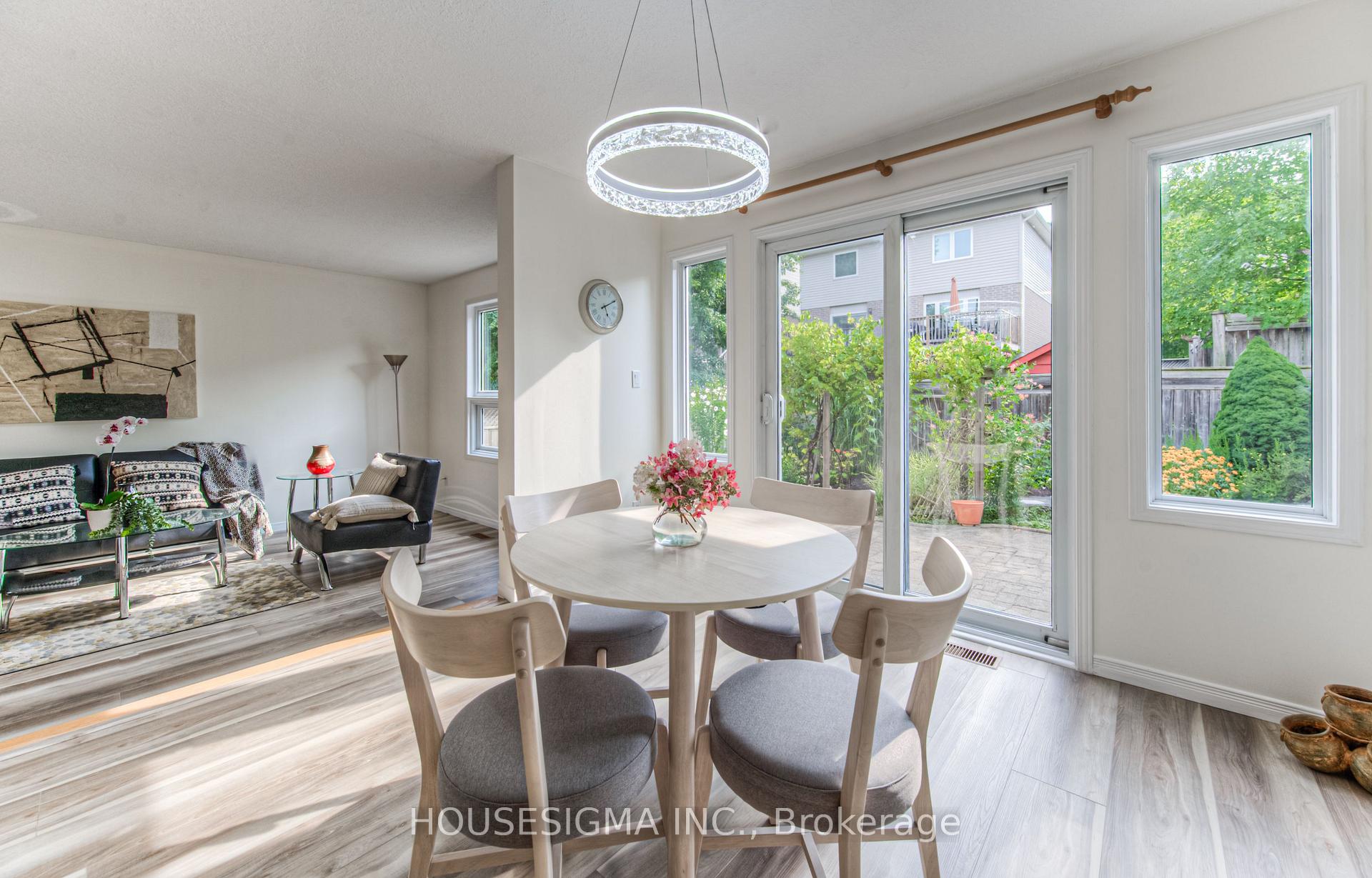 Photo 17 of 721 Black Cherry Street, Waterloo — HOMEH