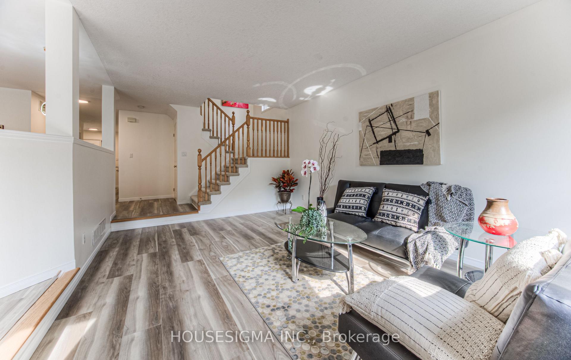 Photo 19 of 721 Black Cherry Street, Waterloo — HOMEH