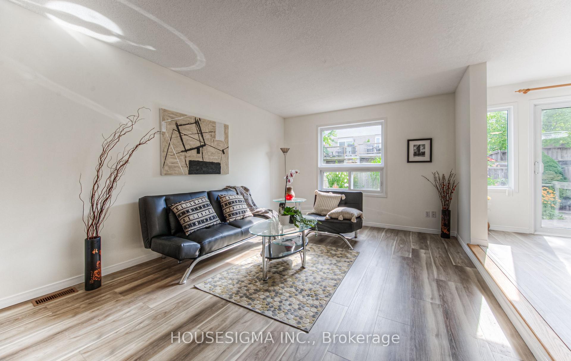 Photo 23 of 721 Black Cherry Street, Waterloo — HOMEH