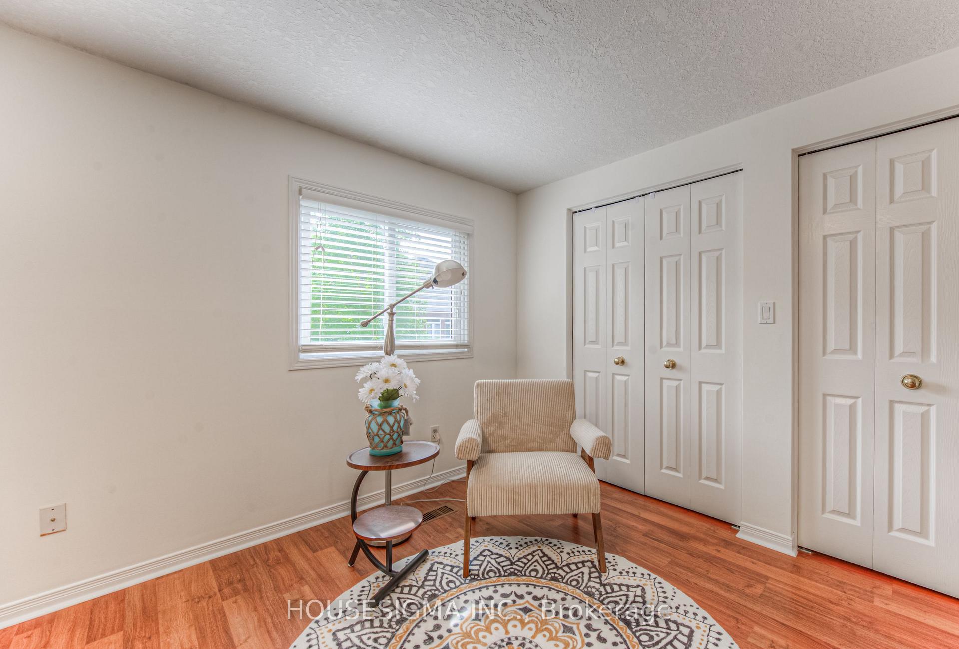 Photo 30 of 721 Black Cherry Street, Waterloo — HOMEH