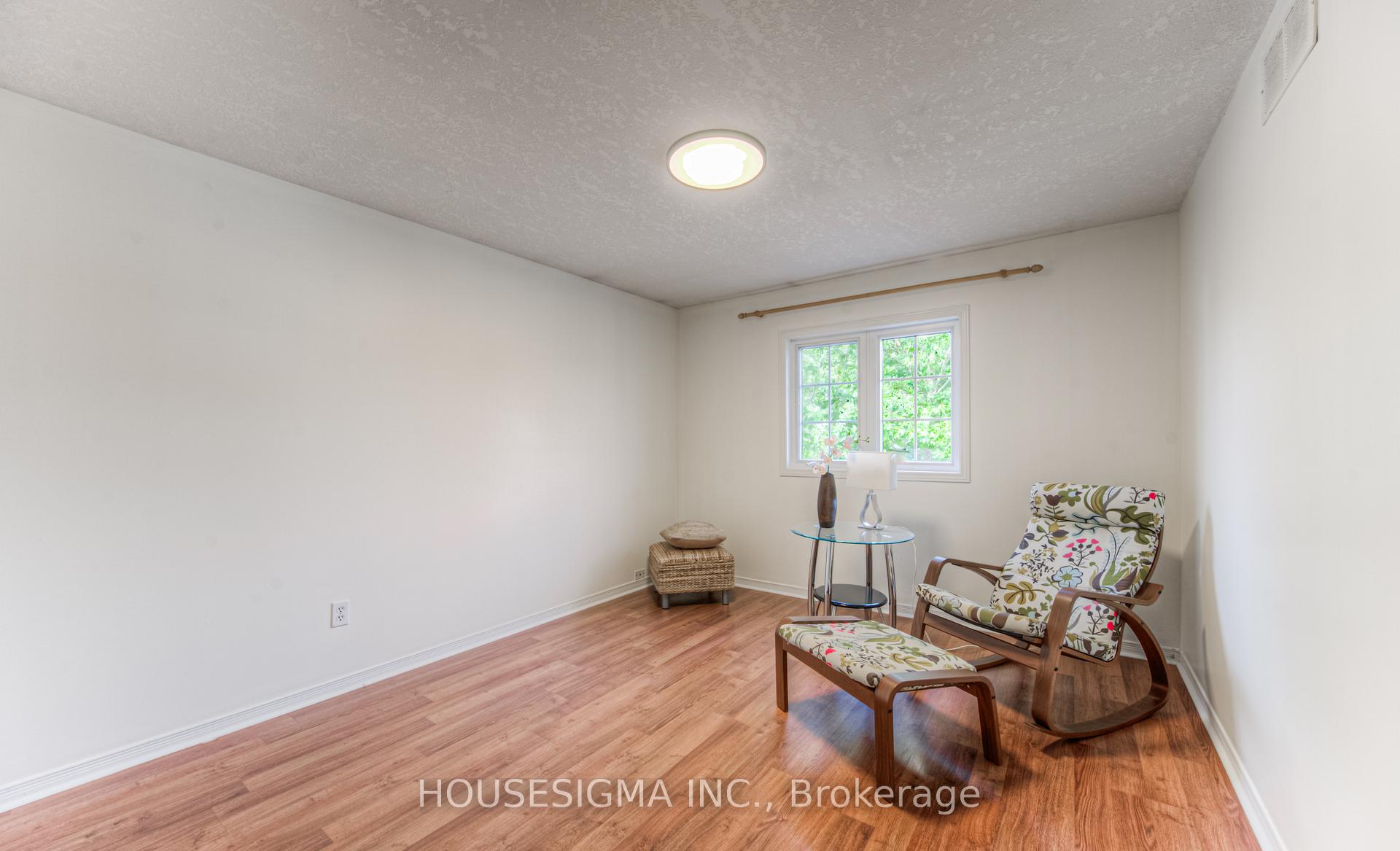 Photo 37 of 721 Black Cherry Street, Waterloo — HOMEH