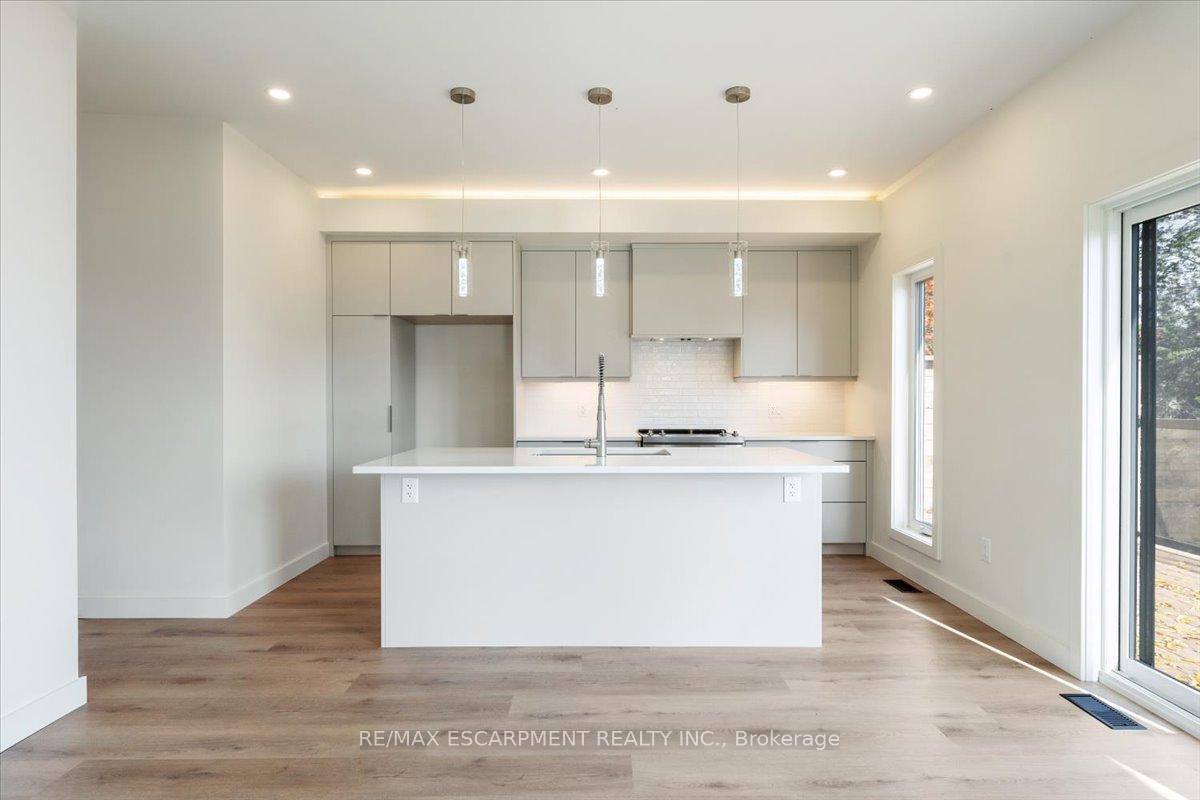 Photo 6 of 11435 Morgans Point Road, Wainfleet, Lakeshore — HOMEH