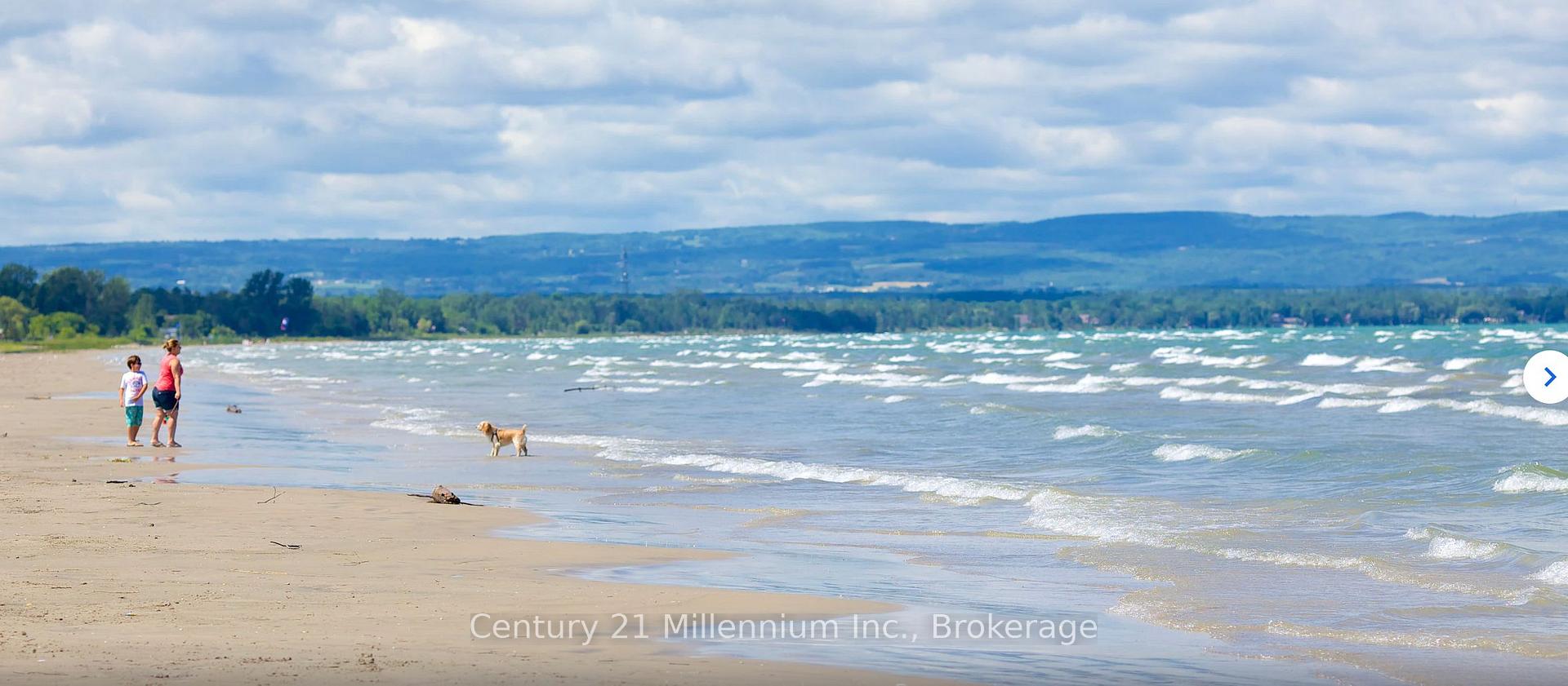 Photo 3 of 8 Bayview Avenue, Wasaga Beach — HOMEH