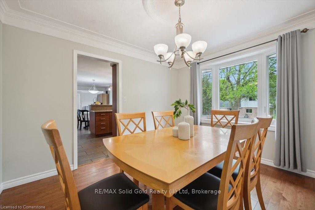 Photo 11 of 312 Craigleith Drive, Waterloo — HOMEH