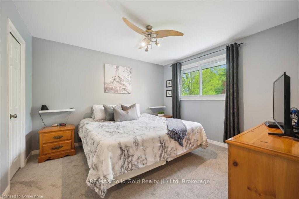 Photo 20 of 312 Craigleith Drive, Waterloo — HOMEH