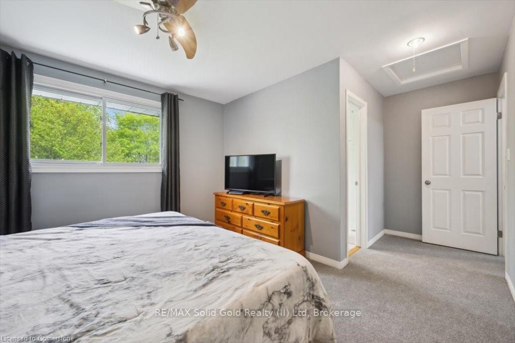 Photo 21 of 312 Craigleith Drive, Waterloo — HOMEH