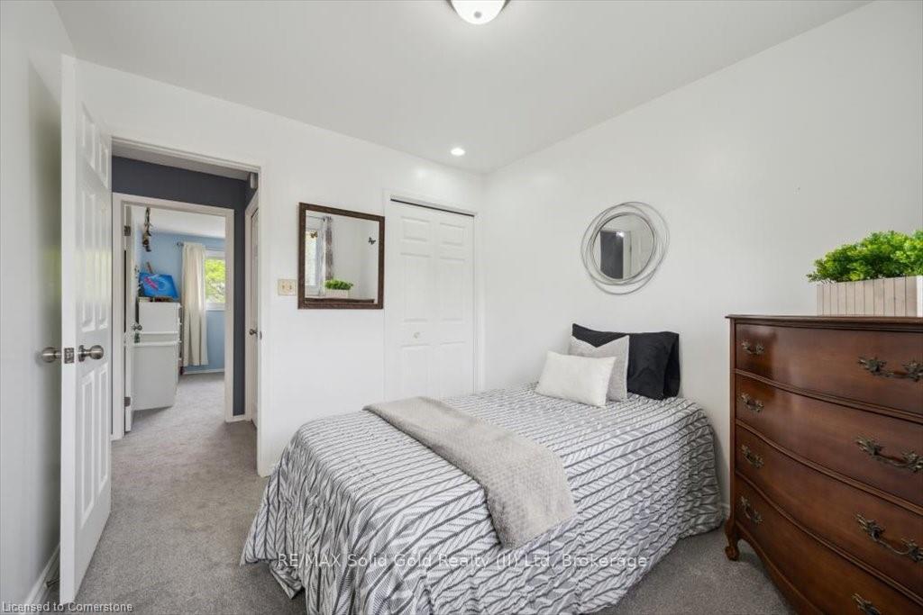 Photo 26 of 312 Craigleith Drive, Waterloo — HOMEH