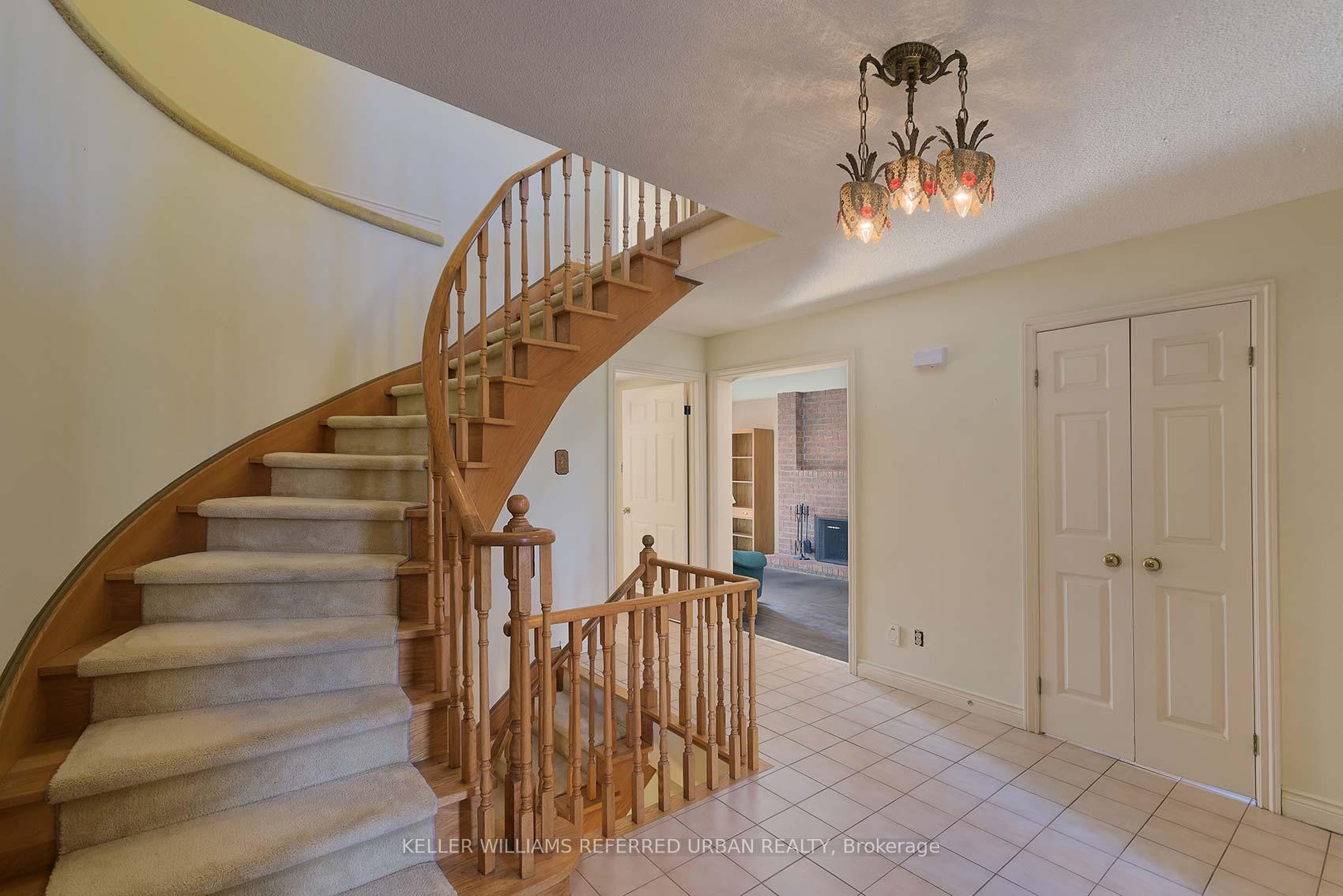 Photo 3 of 62 Devlin Place, Aurora, Aurora Highlands — HOMEH
