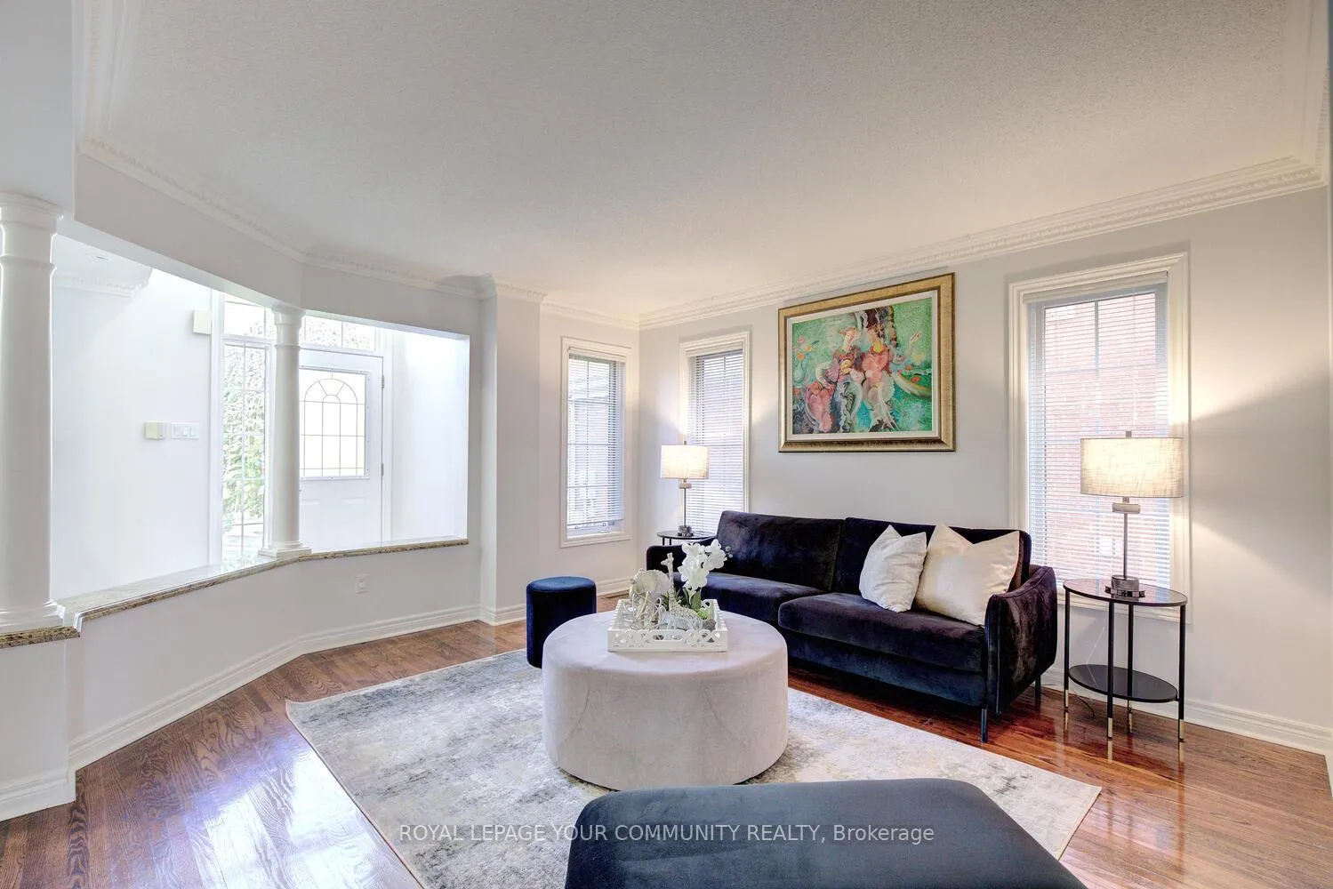 Photo 7 of 108 Kirkbride Crescent, Vaughan, Maple — HOMEH