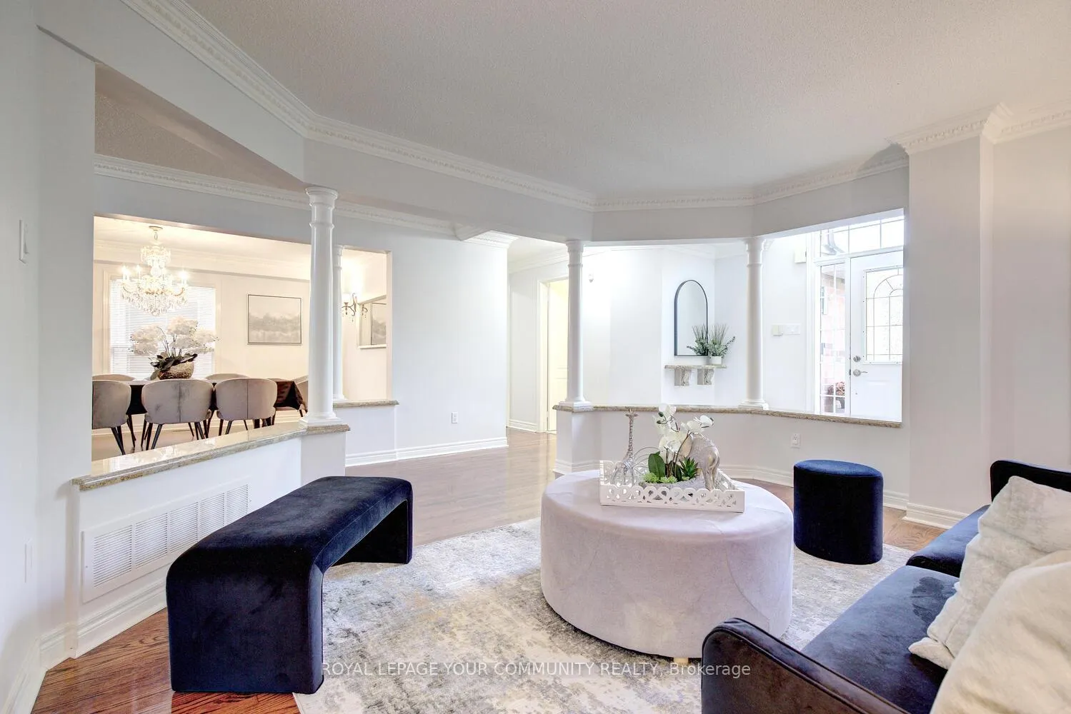Photo 9 of 108 Kirkbride Crescent, Vaughan, Maple — HOMEH