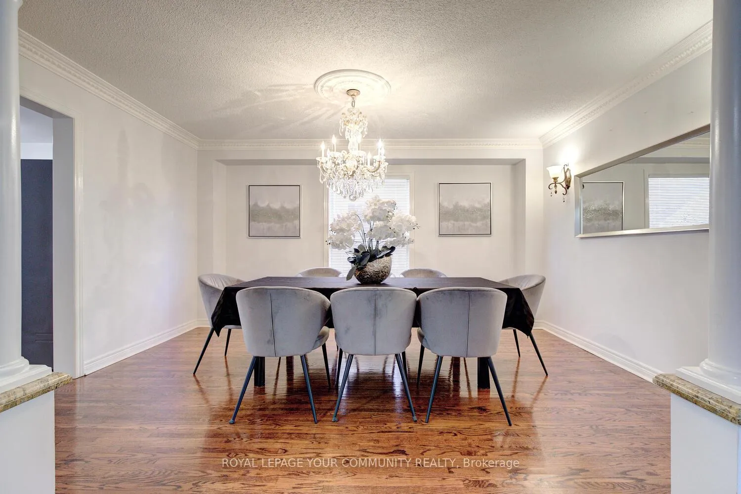 Photo 10 of 108 Kirkbride Crescent, Vaughan, Maple — HOMEH