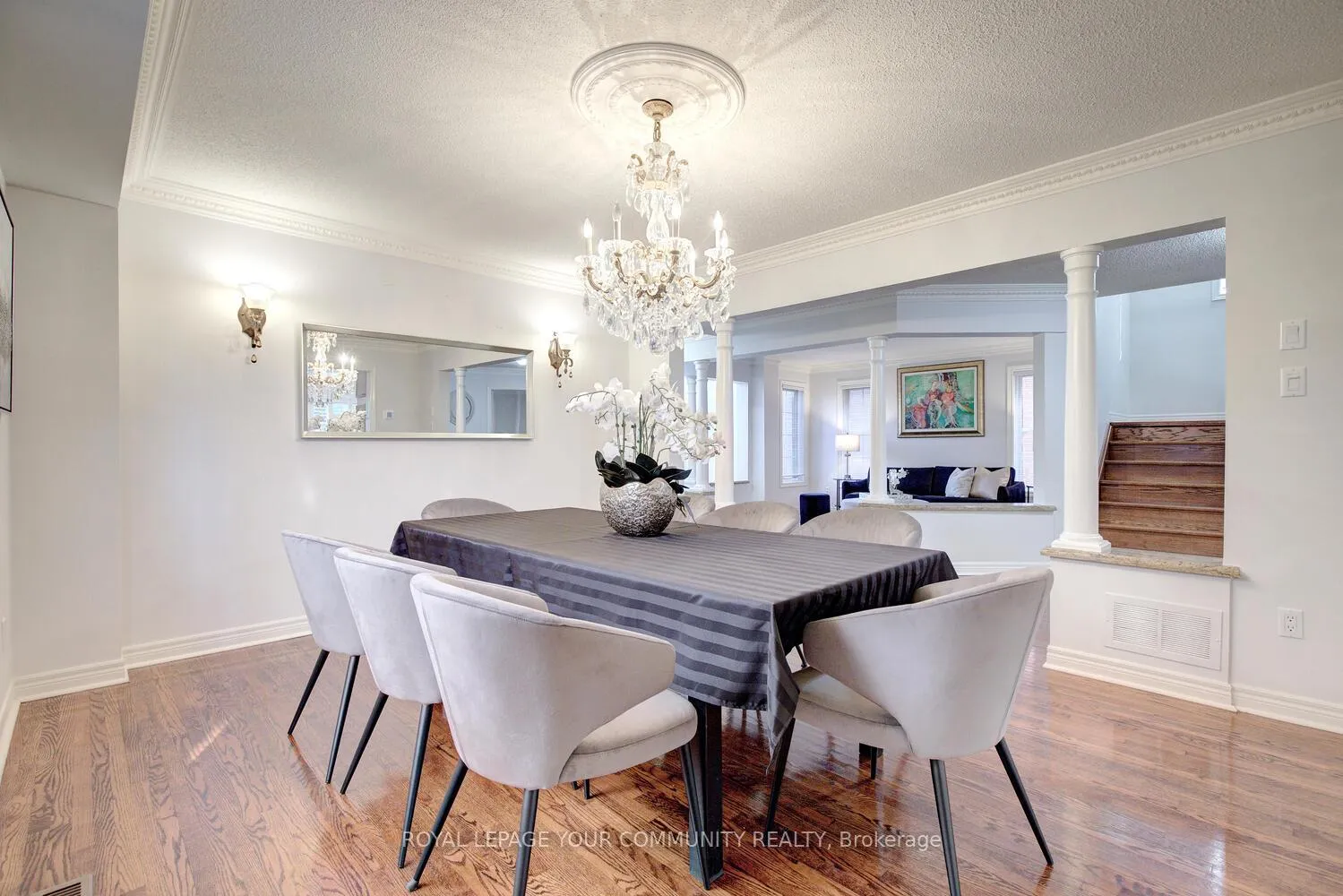 Photo 13 of 108 Kirkbride Crescent, Vaughan, Maple — HOMEH