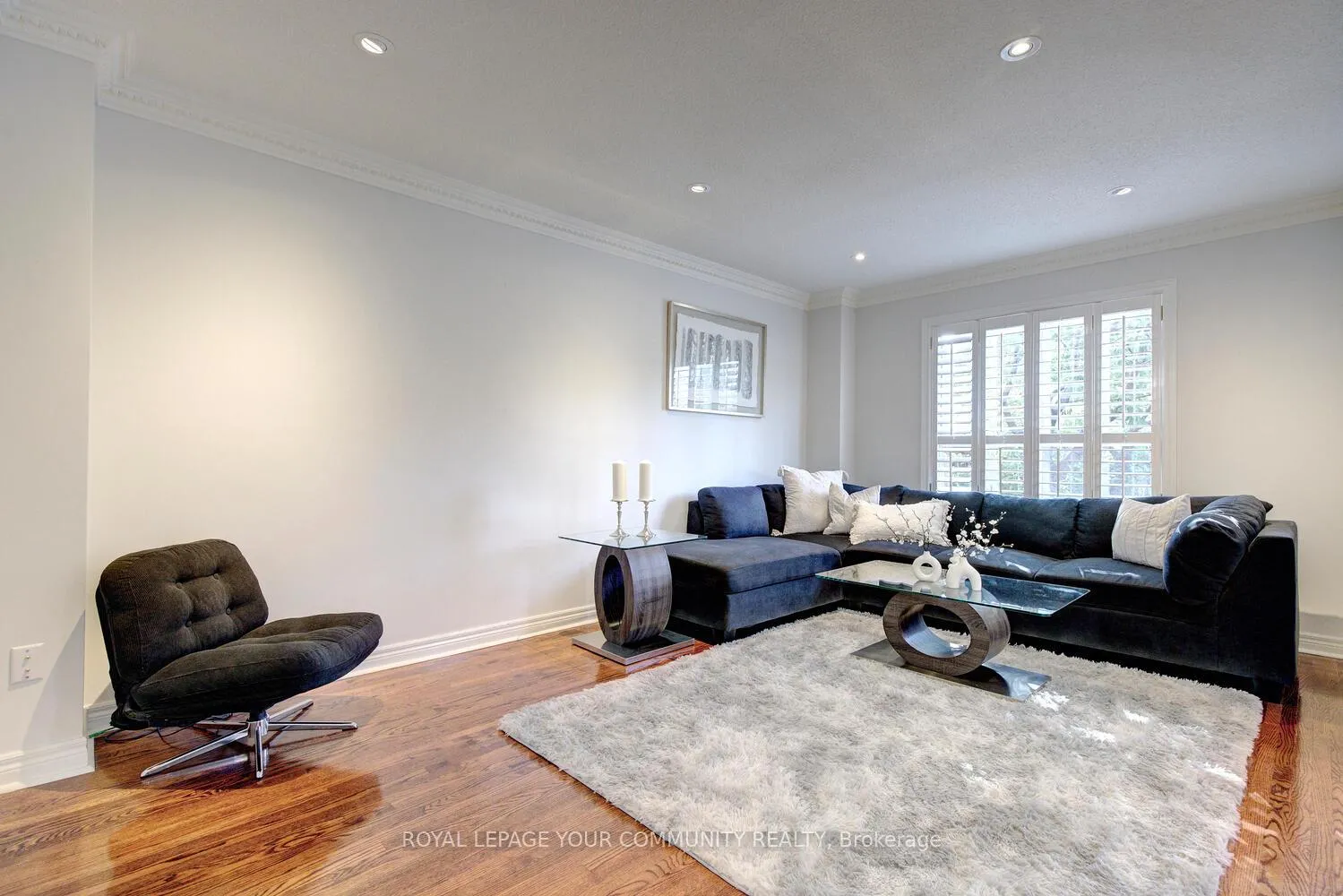 Photo 28 of 108 Kirkbride Crescent, Vaughan, Maple — HOMEH