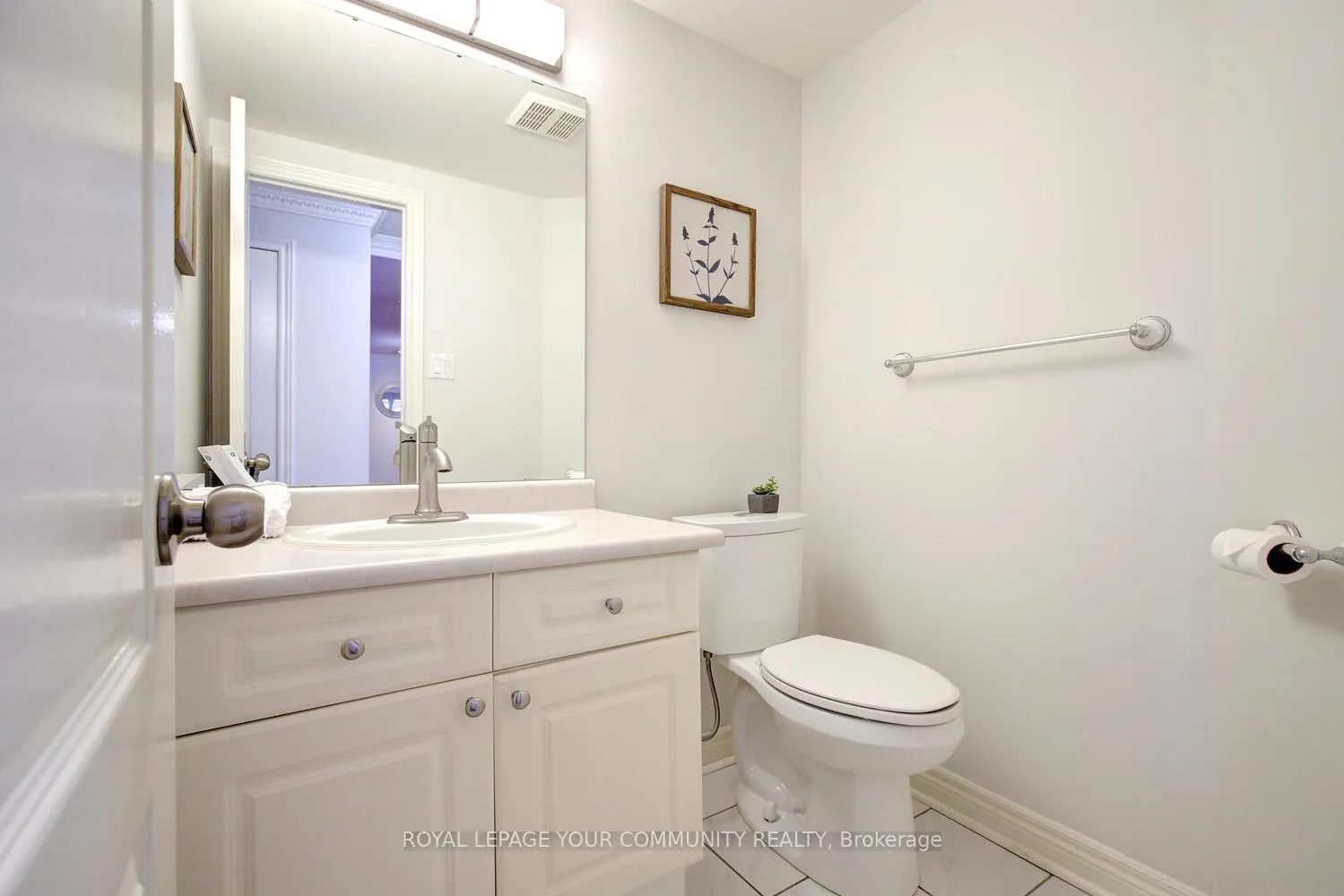Photo 32 of 108 Kirkbride Crescent, Vaughan, Maple — HOMEH