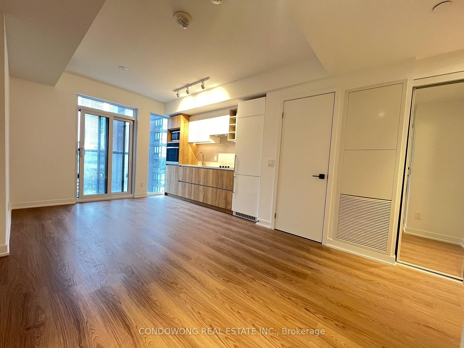 Photo 1 of Unit 603, 319 Jarvis St, Toronto, Moss Park — HOMEH