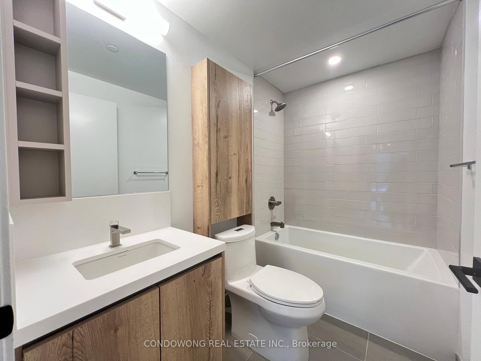 Photo 2 of Unit 603, 319 Jarvis St, Toronto, Moss Park — HOMEH