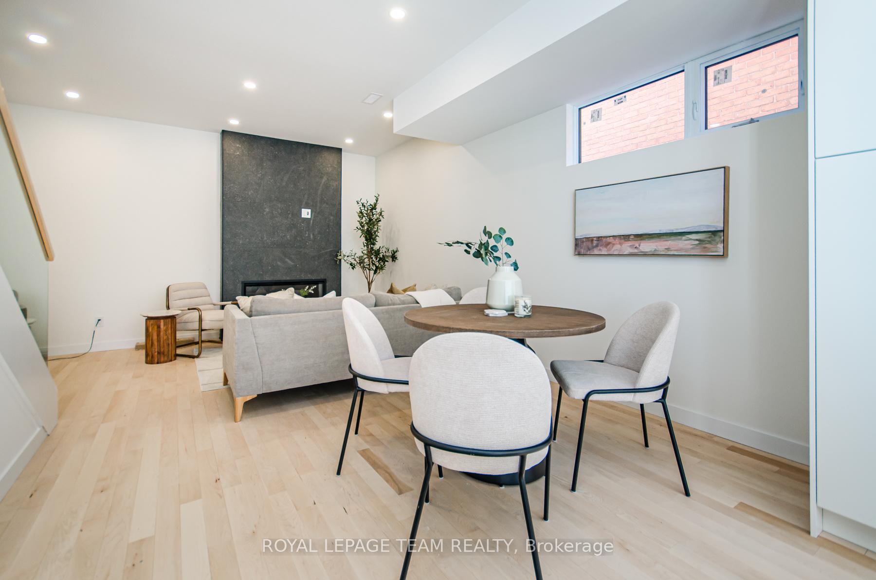 Photo 5 of Unit A, 119 Carruthers Avenue, Ottawa, Mechanicsville — HOMEH