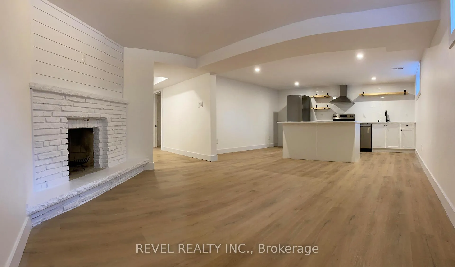 Photo 13 of 79 Inwood Crescent, Waterloo — HOMEH