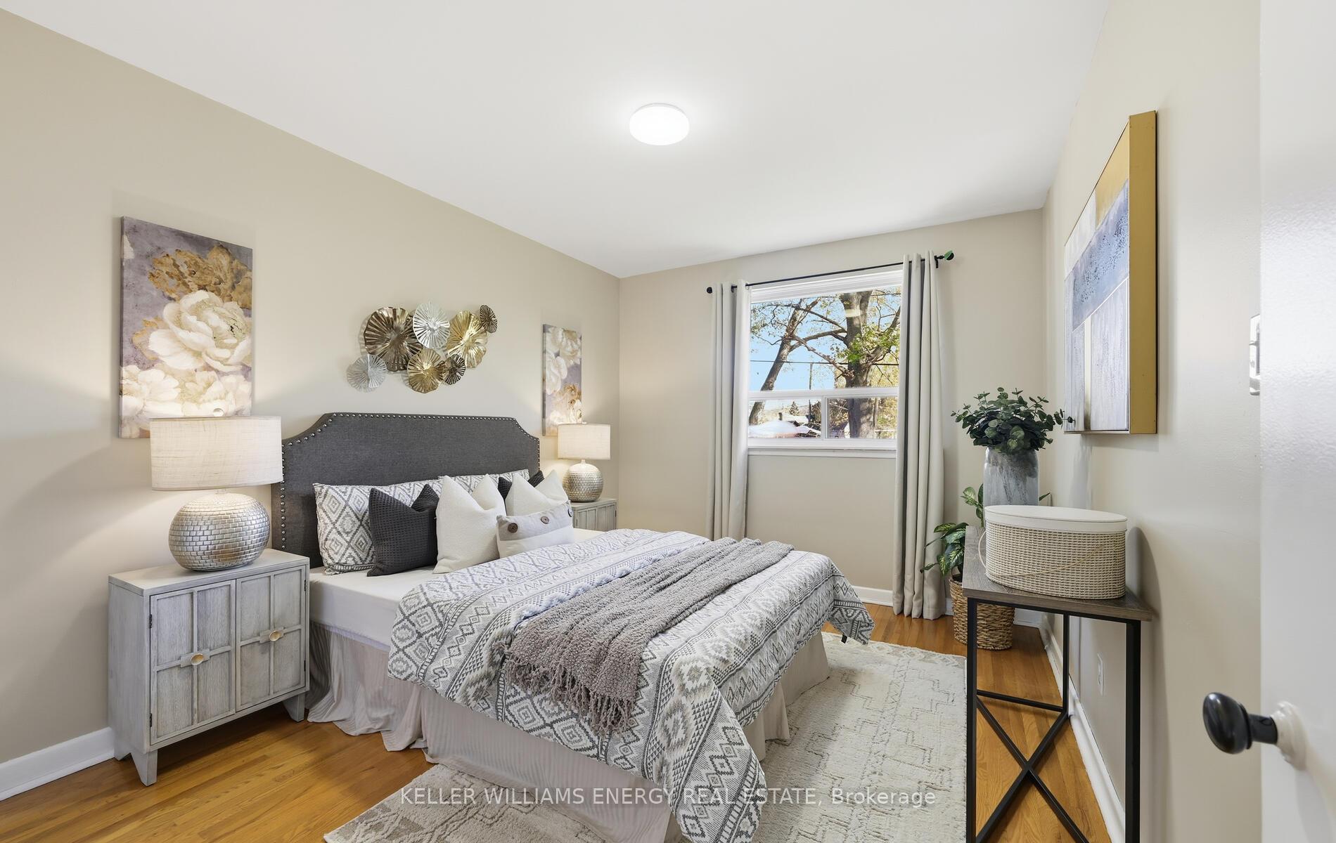 Photo 6 of 37 Billingsgate Crescent, Ajax, South East — HOMEH