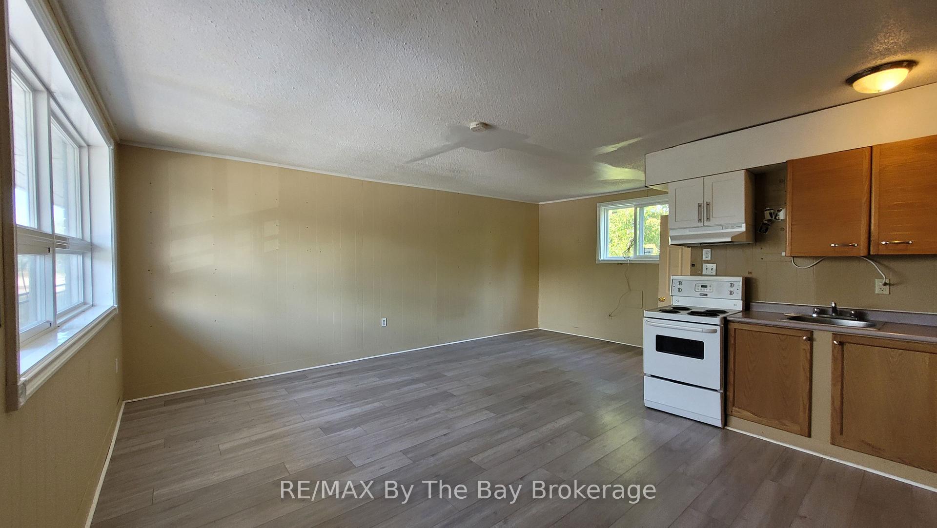 Photo 11 of Unit B04, 280 River Road E, Wasaga Beach — HOMEH