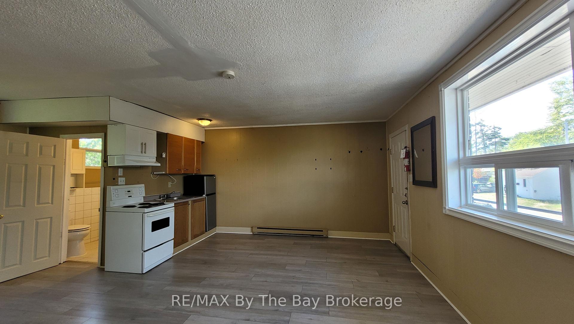 Photo 16 of Unit B04, 280 River Road E, Wasaga Beach — HOMEH