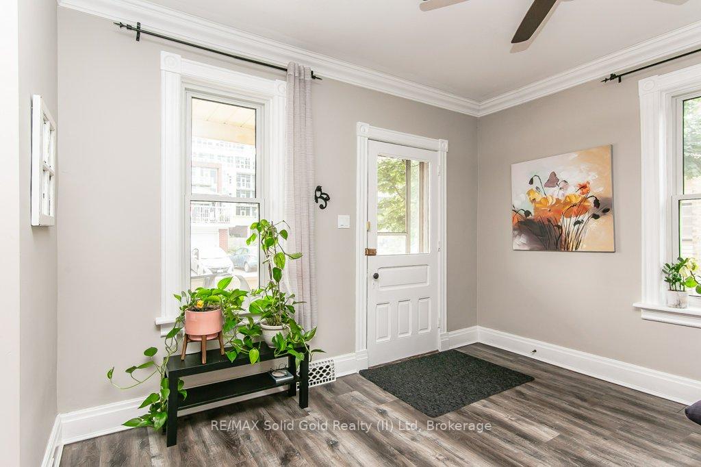 Photo 7 of 46 Young Street E, Waterloo — HOMEH