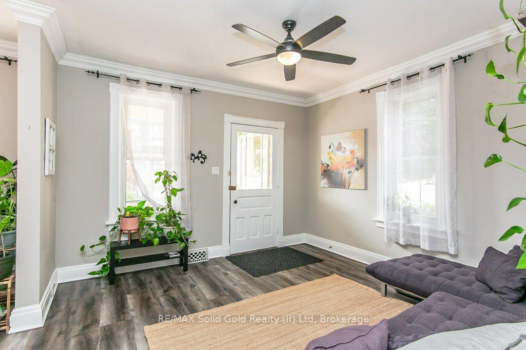 Photo 8 of 46 Young Street E, Waterloo — HOMEH