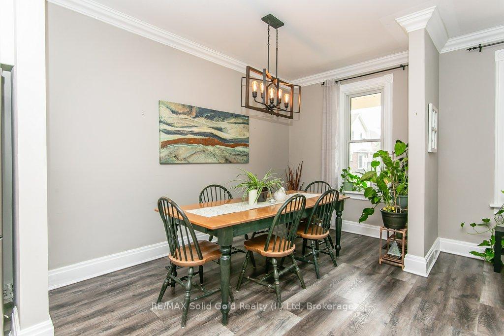 Photo 11 of 46 Young Street E, Waterloo — HOMEH