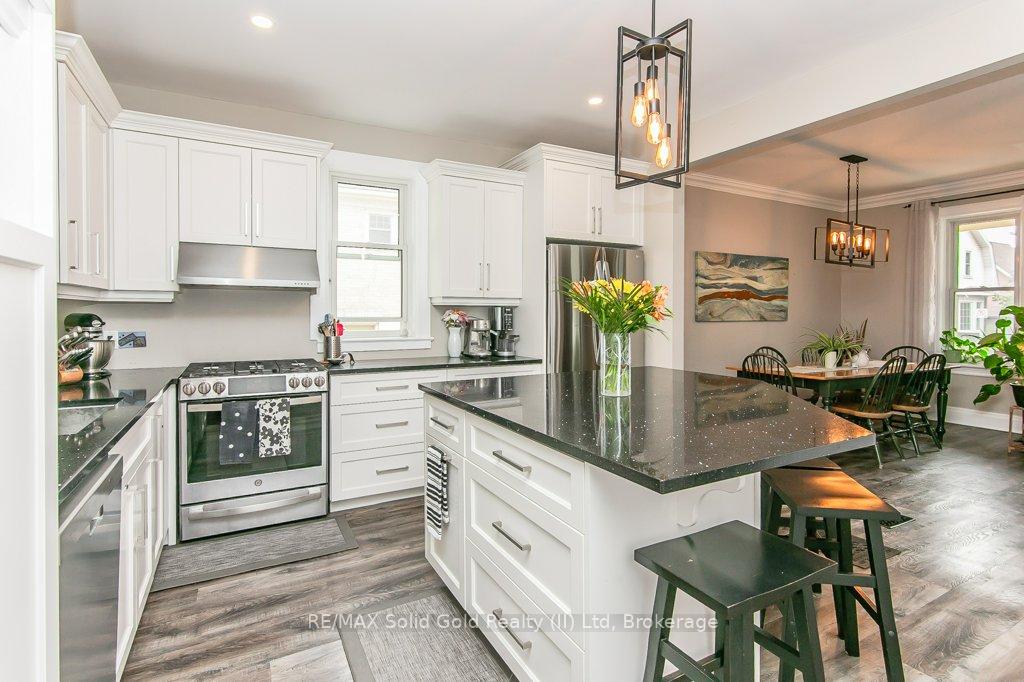 Photo 14 of 46 Young Street E, Waterloo — HOMEH