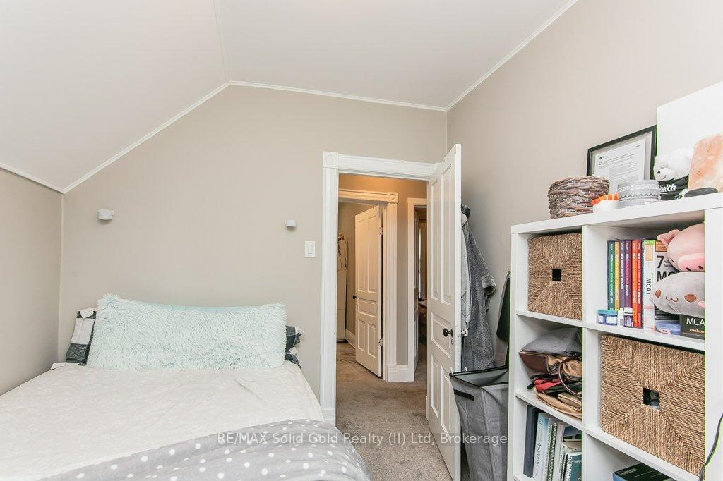 Photo 28 of 46 Young Street E, Waterloo — HOMEH