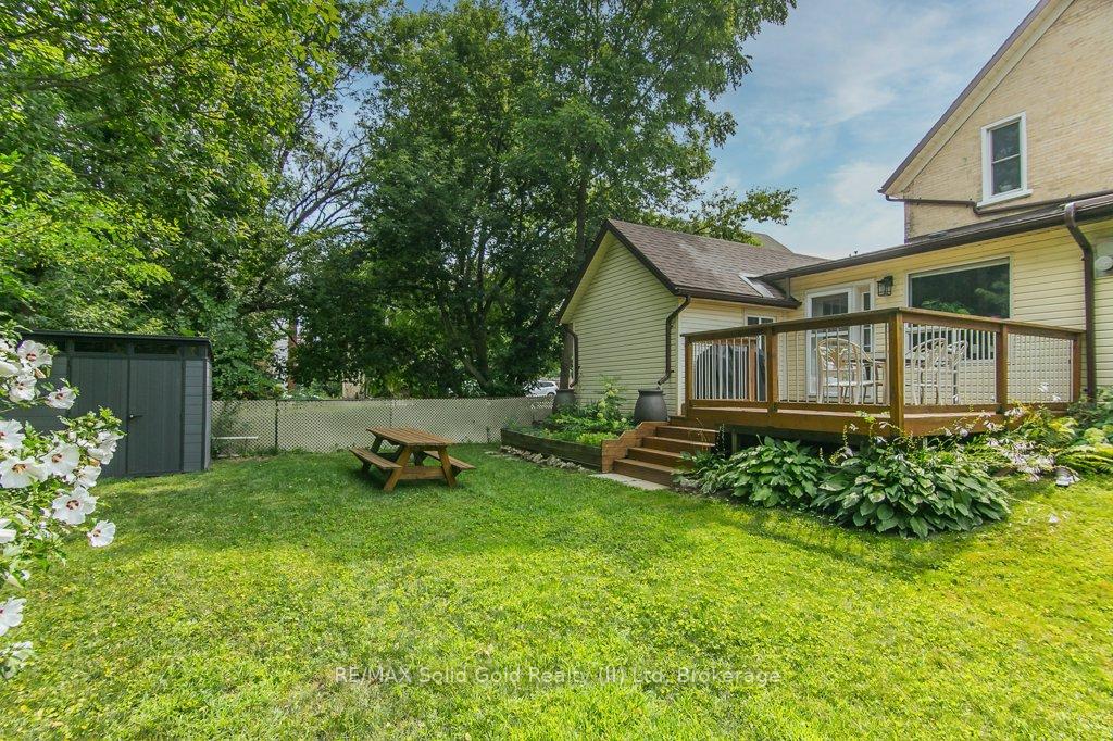 Photo 37 of 46 Young Street E, Waterloo — HOMEH