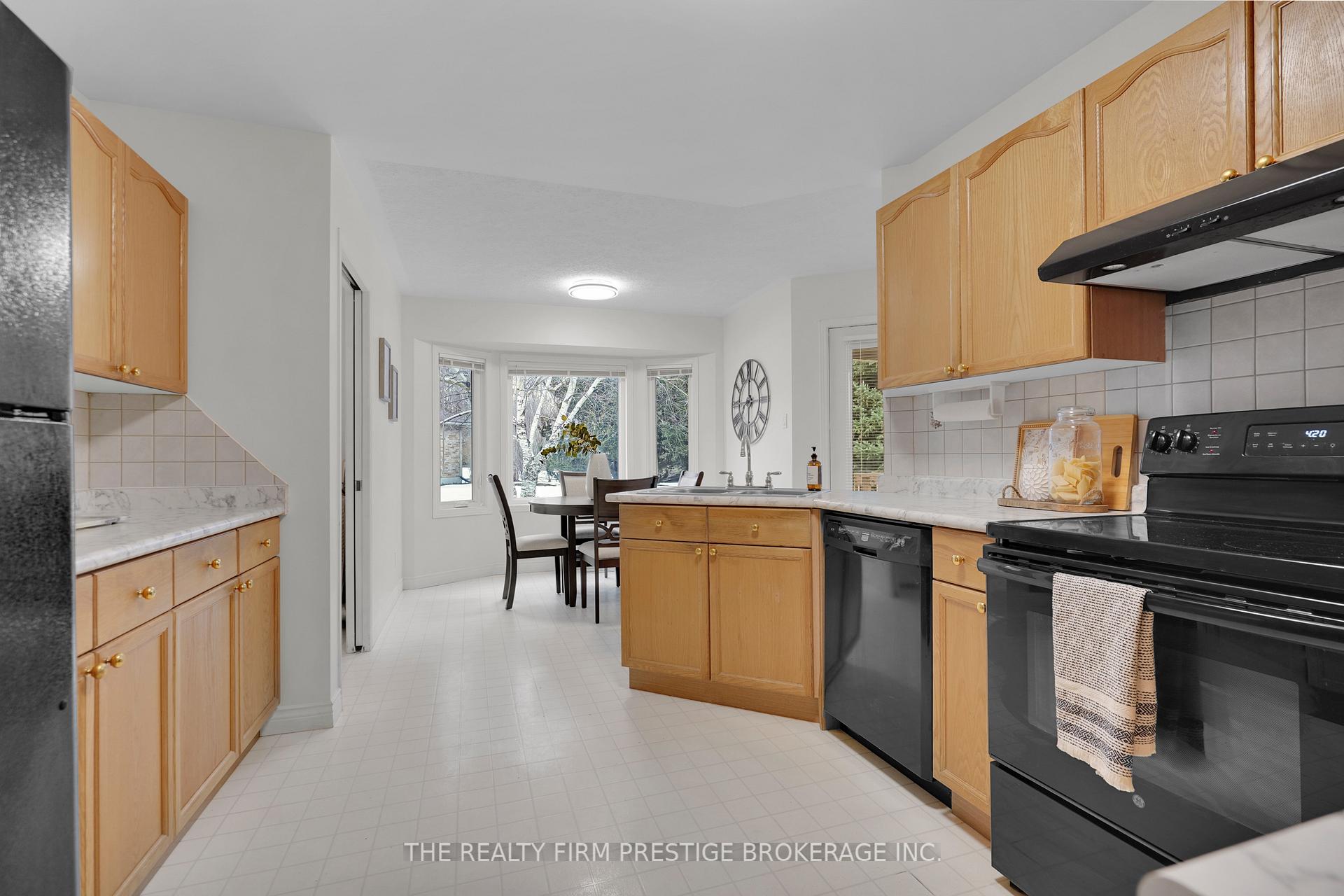 Photo 9 of 25262 Eagle Court, West Elgin, Rural West Elgin — HOMEH