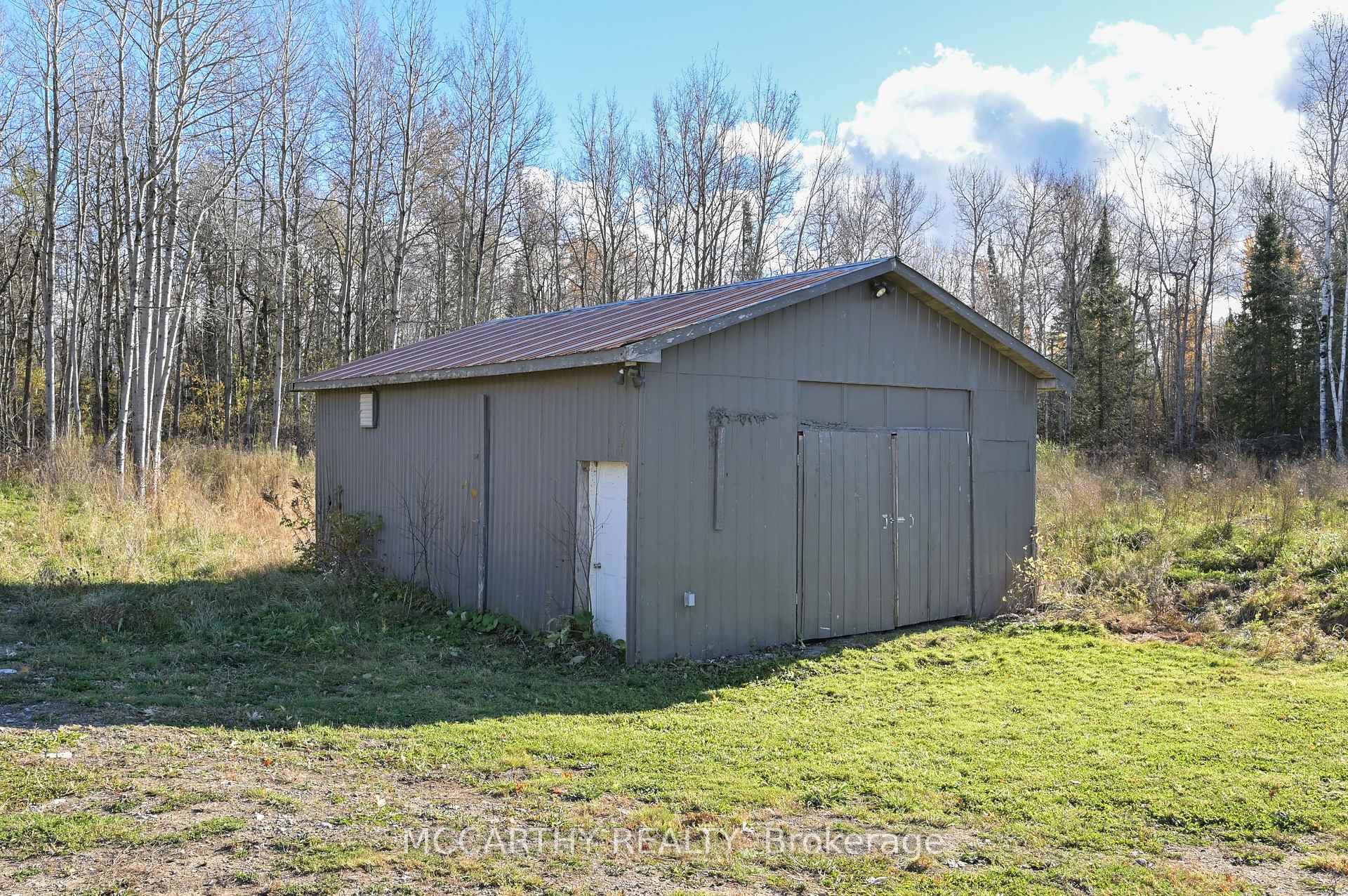Photo 28 of 504290 Highway 89, Amaranth, Rural Amaranth — HOMEH