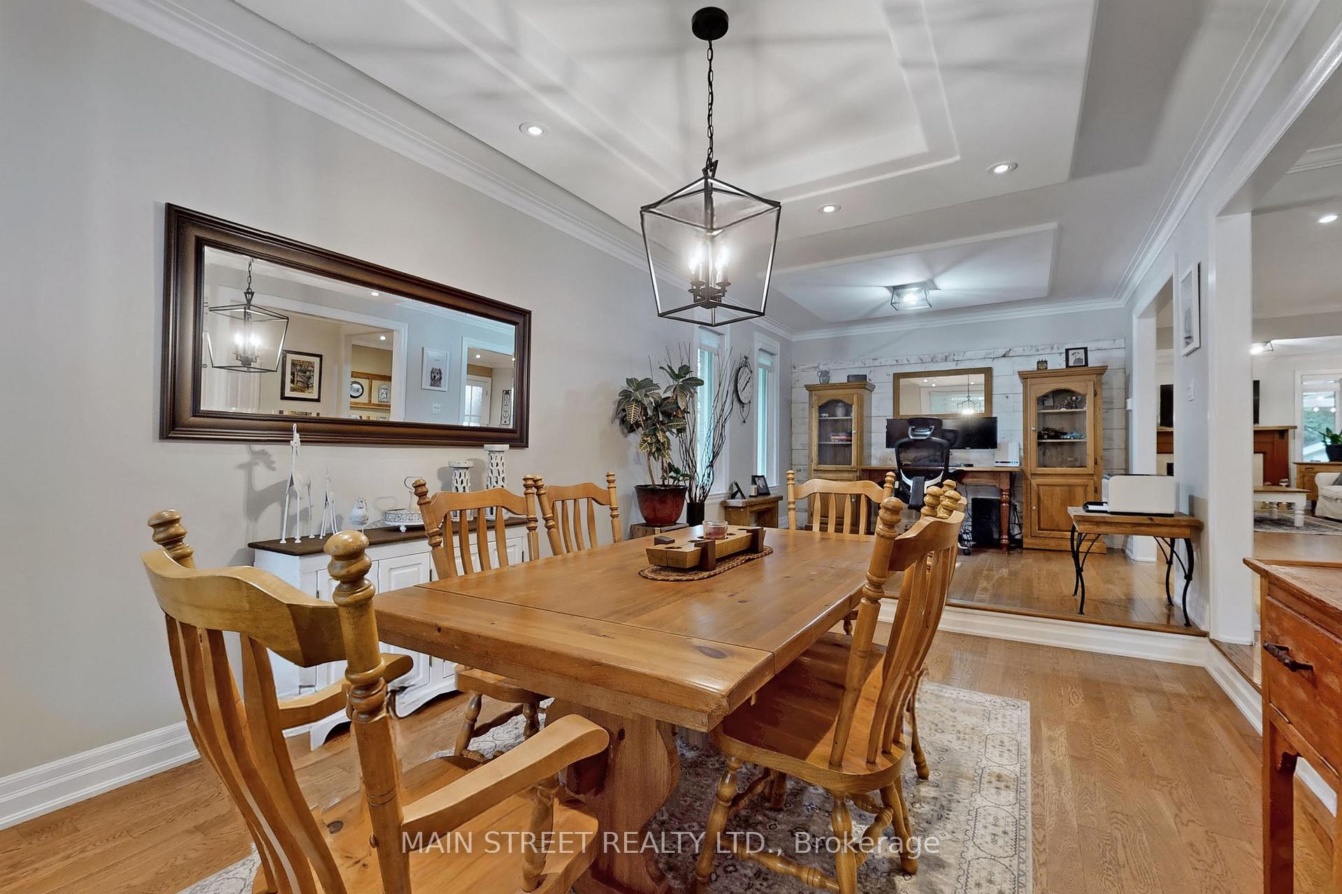 Photo 17 of 21 Munro Crescent, Uxbridge — HOMEH