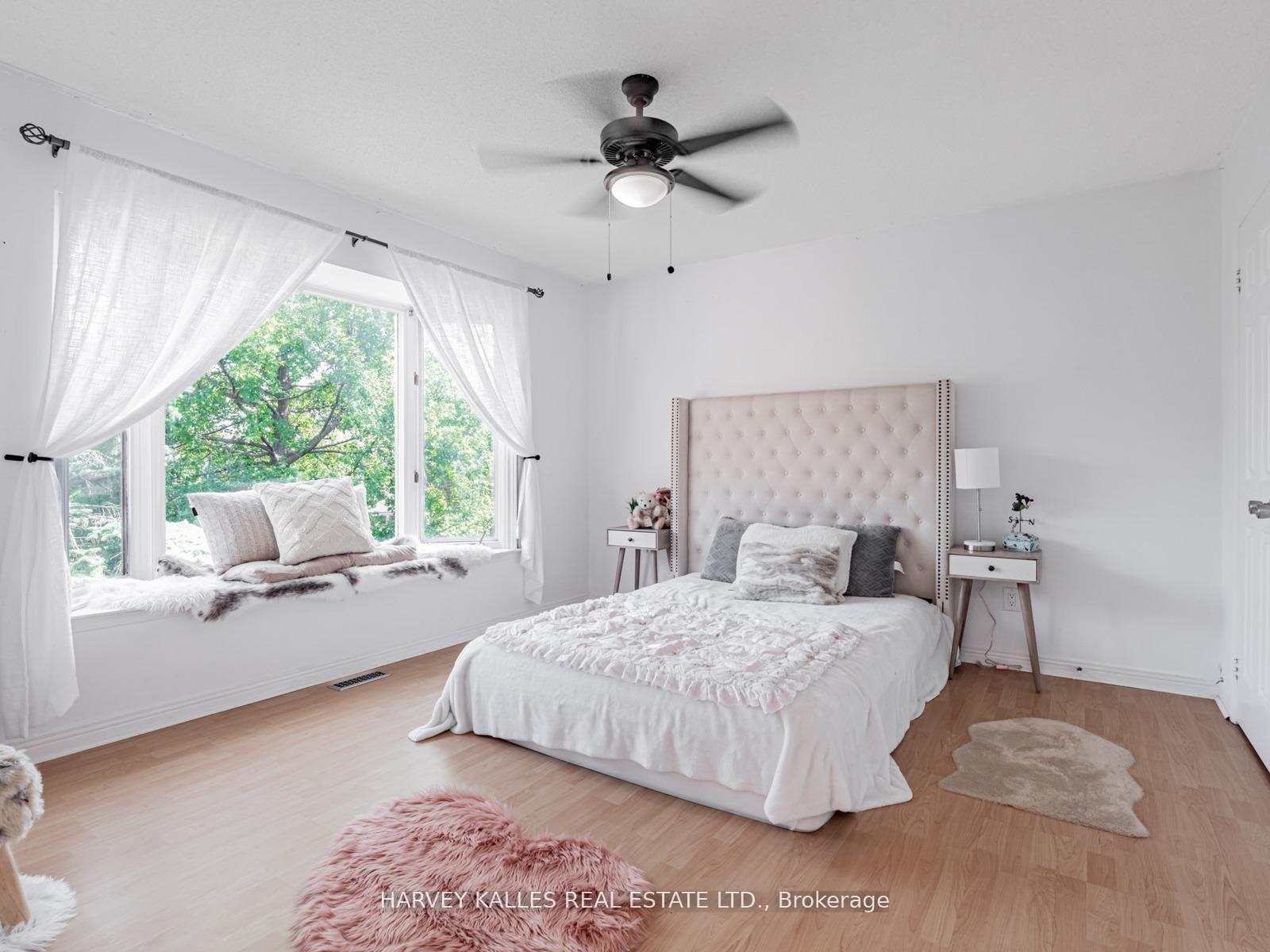 Photo 31 of 85 Franmore Circle, Vaughan, Crestwood-Springfarm-Yorkhill — HOMEH