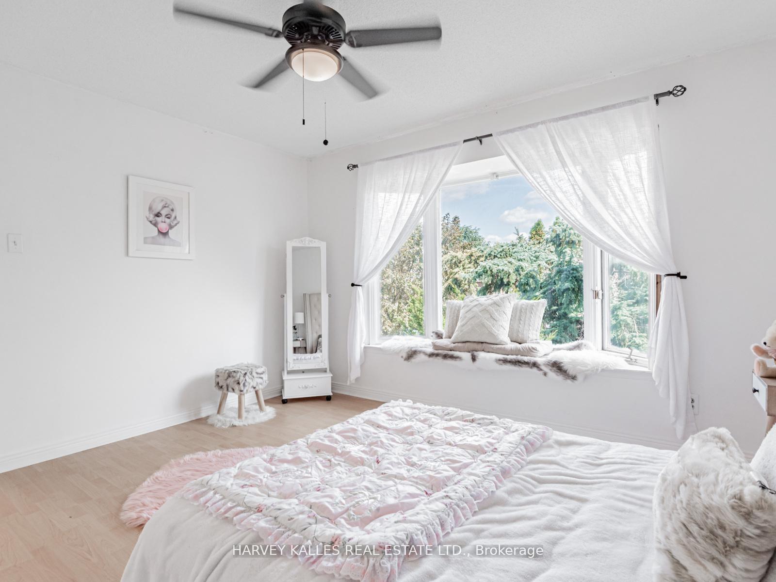 Photo 32 of 85 Franmore Circle, Vaughan, Crestwood-Springfarm-Yorkhill — HOMEH
