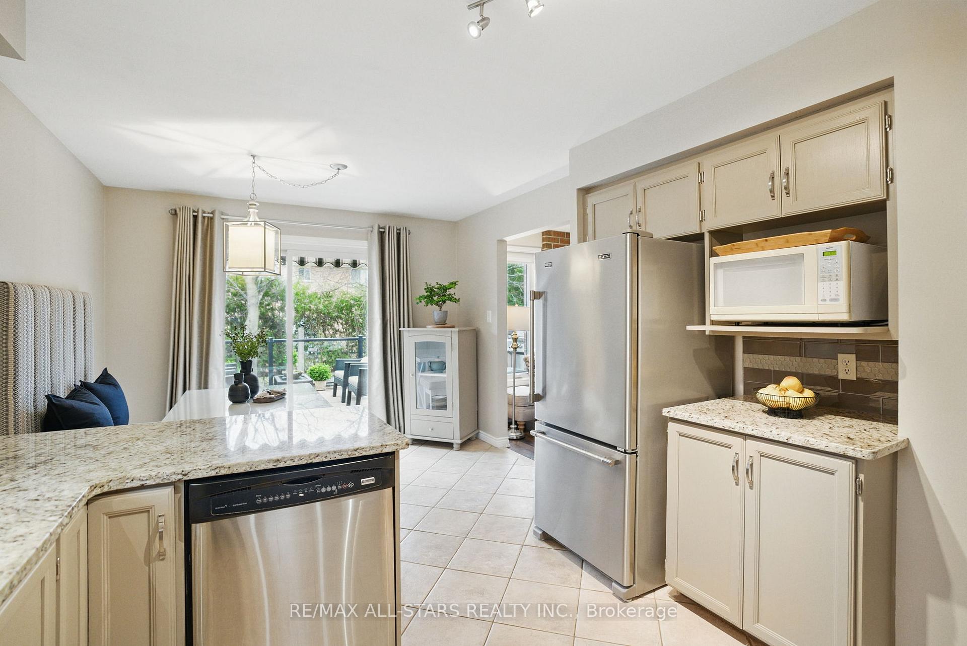 Photo 12 of 15 St Johns Court, Uxbridge — HOMEH