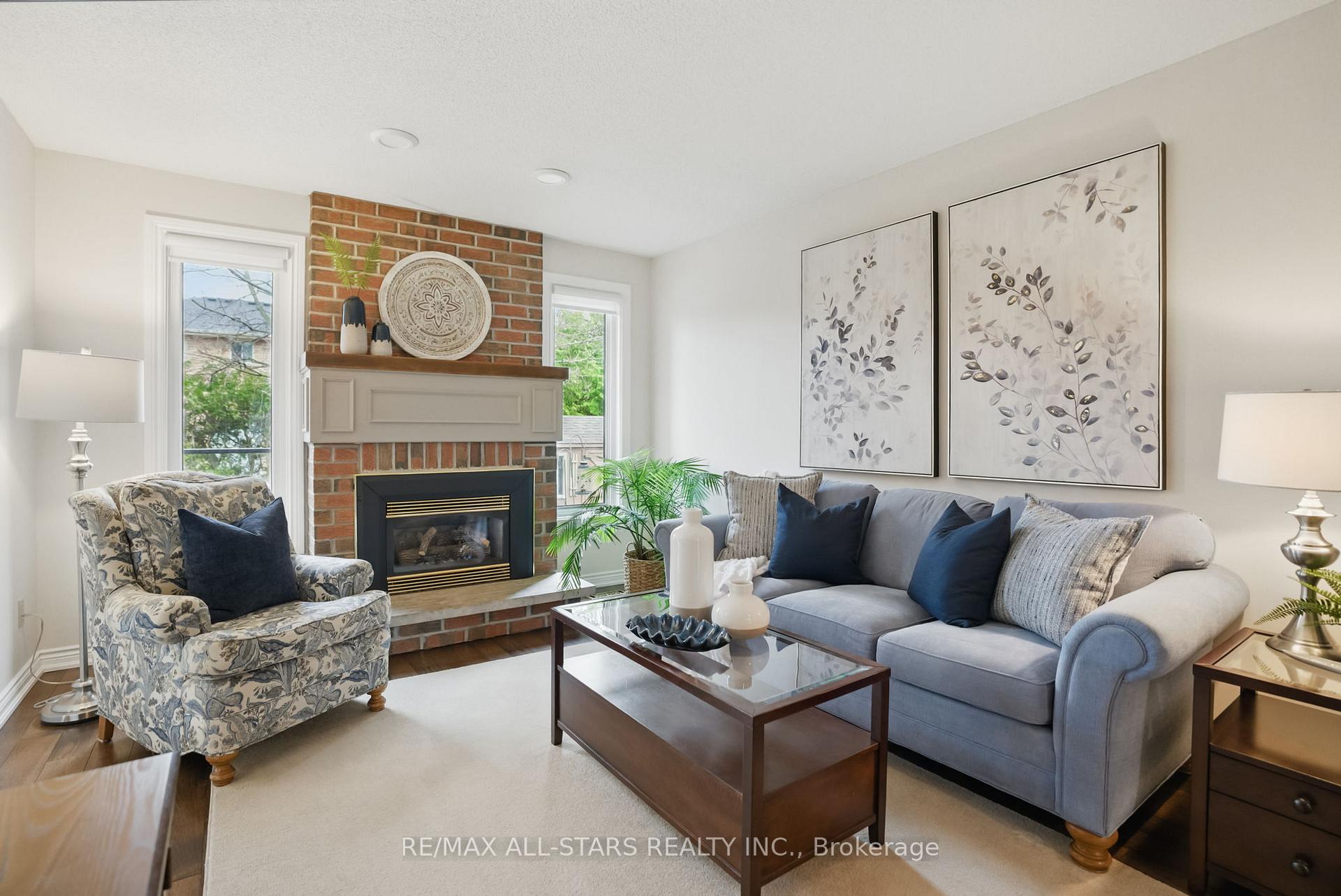 Photo 18 of 15 St Johns Court, Uxbridge — HOMEH