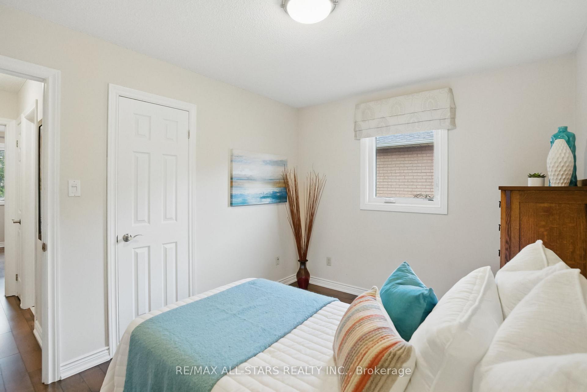 Photo 23 of 15 St Johns Court, Uxbridge — HOMEH